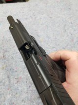 HECKLER & KOCH P30 V3 - 6 of 7