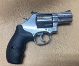 SMITH & WESSON 686 PLUS - 2 of 4