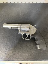 SMITH & WESSON Model 64-5 - 1 of 7