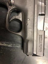 SMITH & WESSON 9mm M&P9 SHIELD 9MM LUGER (9X19 PARA) - 2 of 7