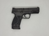 SMITH & WESSON m&p 9
compact - 2 of 6