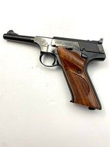 COLT 22 AUTOMATIC TARGET PISTOL (PRE-WOODSMAN) - 1 of 7