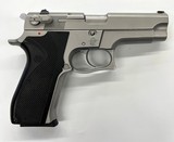 SMITH & WESSON 5906 - 1 of 4