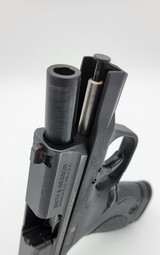 SMITH & WESSON 9 Shield 9MM LUGER (9X19 PARA) - 6 of 7