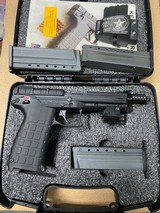 KELTEC PMR-30 - 1 of 2