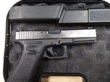 GLOCK 22 g22 gen 3 .40 S&W - 1 of 3