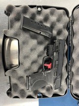 SMITH & WESSON M&P 9M2.0 - 1 of 3