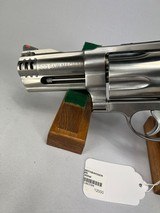 SMITH & WESSON 500 S&W magnum 4 - 3 of 4