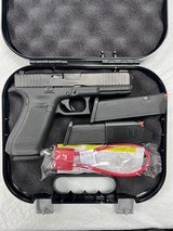 GLOCK G17 GEN5 (FACTORY REFURBISHED) - 2 of 3