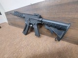 SMITH & WESSON M&P 15-22 - 3 of 5