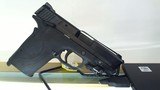 SMITH & WESSON W&P 9 SHIELD EZ 9MM LUGER (9X19 PARA) - 1 of 1