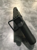 GLOCK 17
Gen 5 - 4 of 7