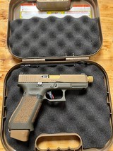 GLOCK 19X - 1 of 3