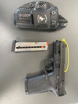 SMITH & WESSON M&P 380 SHIELD EZ M2.0 - 2 of 2