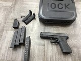 GLOCK 22gen5 - 2 of 4