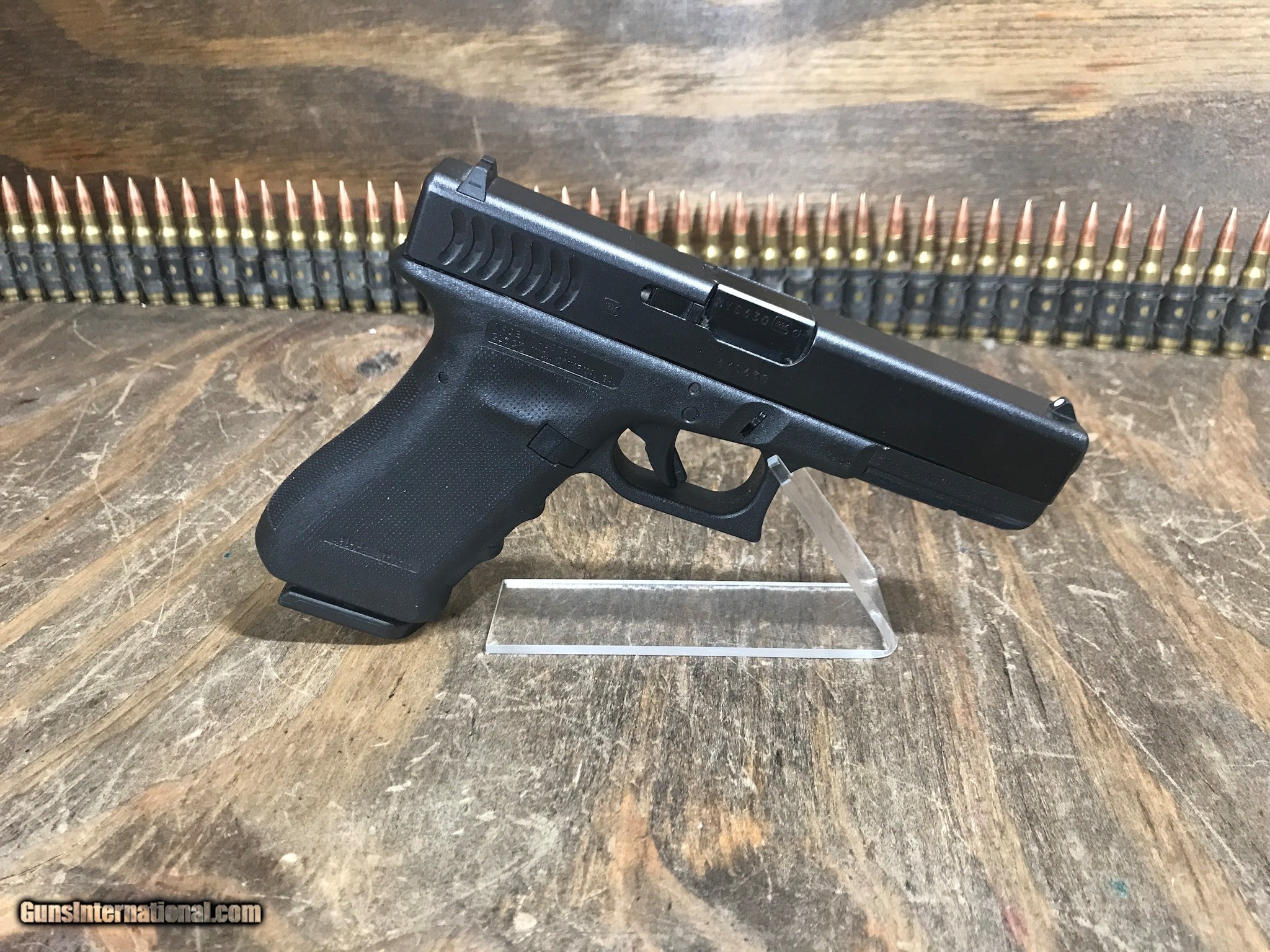 GLOCK 22 G22 Gen 3 With Night Sights RTF RTF2 Fish Gills