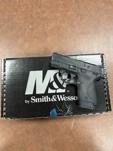SMITH & WESSON M&P 9 sheild 9MM LUGER (9X19 PARA) - 1 of 7