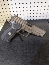 SIG SAUER P226 LEGION - 3 of 5