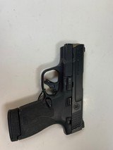 SMITH & WESSON M&P 9 SHIELD PLUS - 2 of 7
