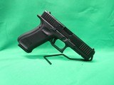 GLOCK 17 GEN5 - 2 of 5