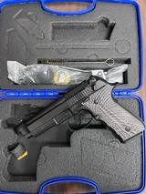 EAA REGARD MC - 2 of 3