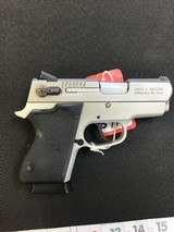 SMITH & WESSON CS40 CHIEF SPECIAL .40 S&W - 2 of 4
