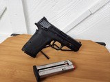 SMITH & WESSON M&P9 SHIELD EZ M2.0 - 3 of 5