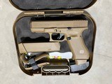 GLOCK GLOCK 19X - 1 of 2