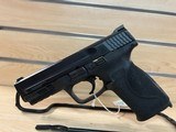 SMITH & WESSON M&P 9 2.0 - 4 of 7