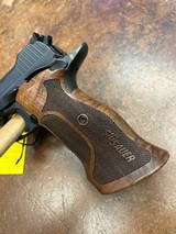 SIG SAUER P210 TARGET - 5 of 7