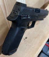 SIG SAUER P320 M-17 Bravo - 3 of 5