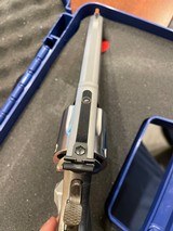 SMITH & WESSON 686 - 4 of 6