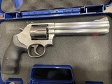 SMITH & WESSON 686 - 2 of 6