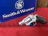 SMITH & WESSON 637-2 637 2 snub nose - 1 of 7
