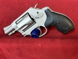 SMITH & WESSON 637-2 637 2 snub nose - 2 of 7