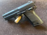 HECKLER & KOCH H&K USP 9MM w/ 2 Mags - 1 of 7