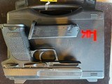 HECKLER & KOCH H&K USP 9MM w/ 2 Mags - 2 of 7