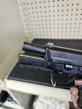 SMITH & WESSON M&P 40 .40 S&W - 6 of 7