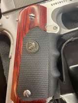 COLT GOVERNMENT - 2 of 5