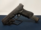 GLOCK 22 - 1 of 2