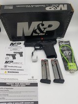 SMITH & WESSON M&P9 SHIELD EZ M2.0 9MM LUGER (9X19 PARA) - 1 of 7