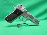 SMITH & WESSON 659 - 2 of 7