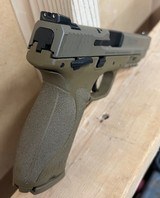SMITH & WESSON M&P9 2.0 - 2 of 5