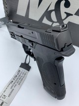SMITH & WESSON M&P9 SHIELD EZ M2.0 - 4 of 6