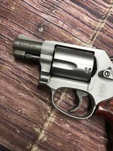 SMITH & WESSON 637 - 5 of 6