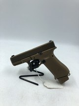 GLOCK 19x - 1 of 5