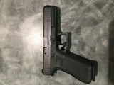 GLOCK 17
Gen 5 - 3 of 4