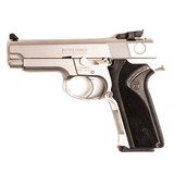 SMITH & WESSON 4046 - 2 of 4