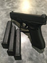 Glock G22 Gen 4 - 1 of 5