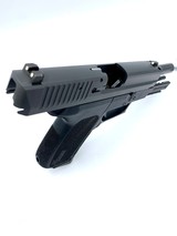 SIG SAUER SP2022 - 4 of 6